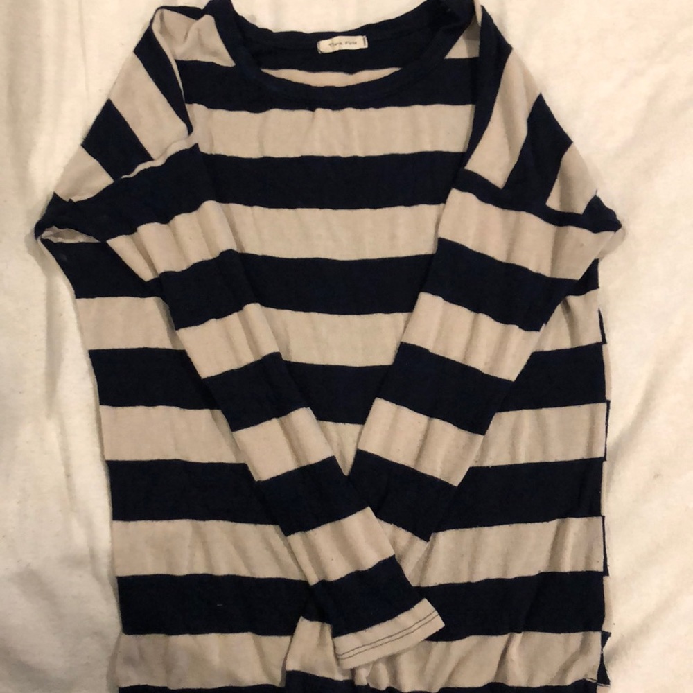 Navy blue and beige light knit sweater